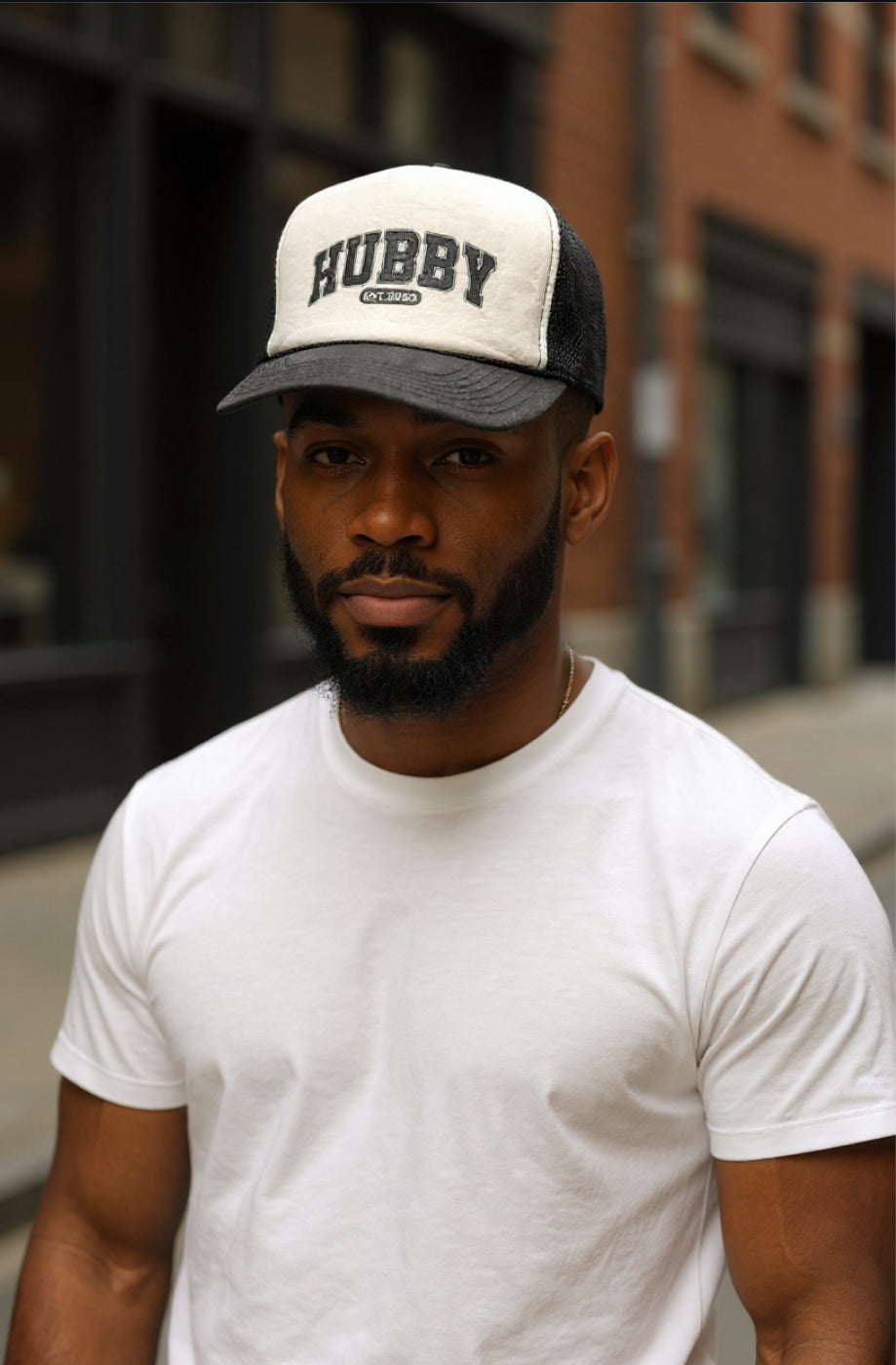 Wifey & Hubby Trucker Hats – Wedding & Honeymoon Matching Hats